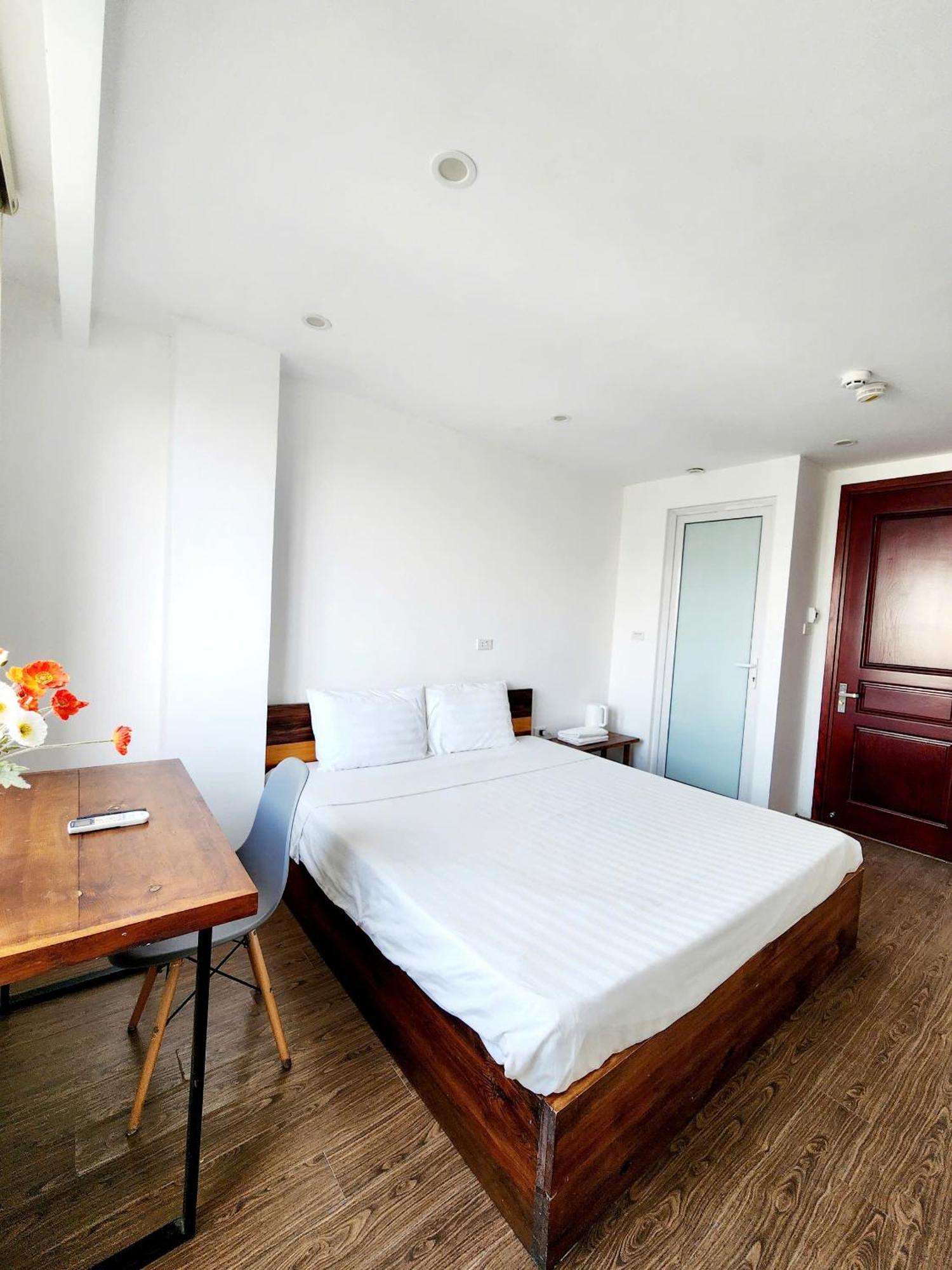 Lakeside House Hanoi Dış mekan fotoğraf